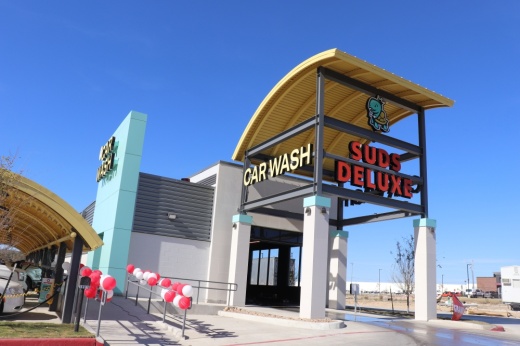 Suds Deluxe Car Wash is located at 2991 FM 1460, Georgetown. (Zara Flores/Community Impact Newspaper)