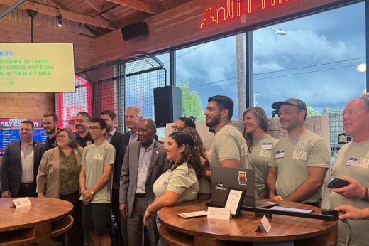 Mayor Sylvester Turner stopped by an Aug. 10 community event to show his support for the bridge concept. (Sofia Gonzalez/Community Impact Newspaper)