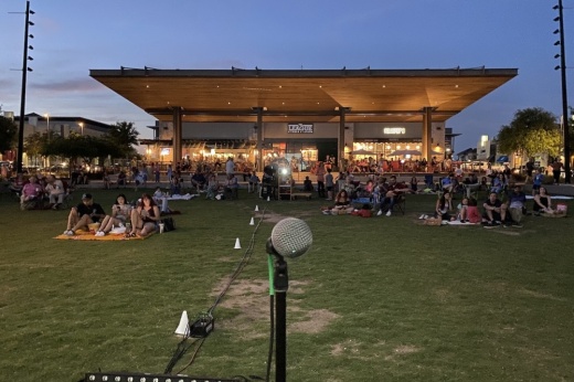outdoor lawn for live music
