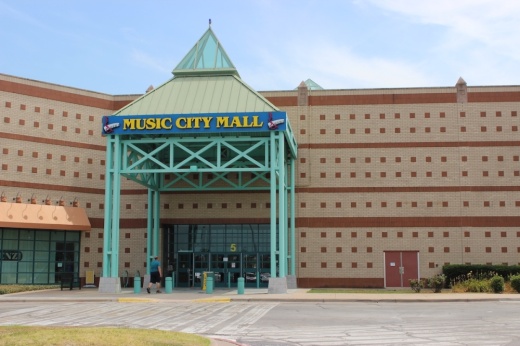 Los Angeles-based company 1000 South Vermont LLC and its affiliates purchased Music City Mall on Aug. 25, according to city officials. (Samantha Douty/ Community Impact Newspaper)