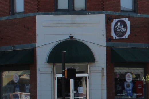 Kris Tee’s in Old Town Lewisville is moving to 502 E. Purnell St. in mid-October. (Destine Gibson/Community Impact)