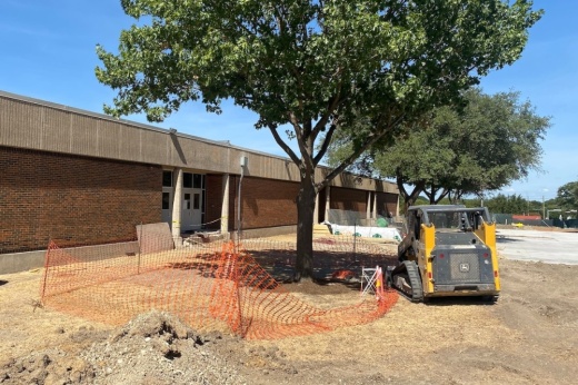 Forest Meadow Junior High construction.