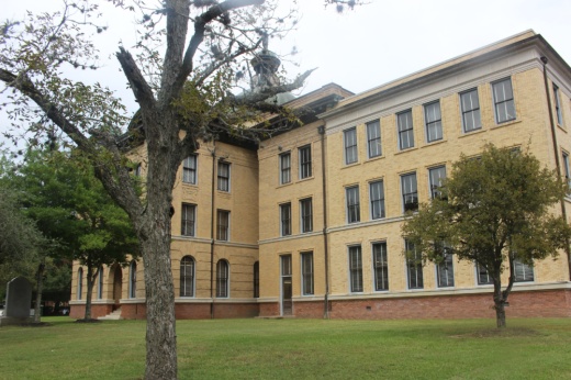 Fort Bend County Commissioners Court unanimously voted to approve both the general county fund and drainage district budgets and tax rates in September. (Community Impact staff)