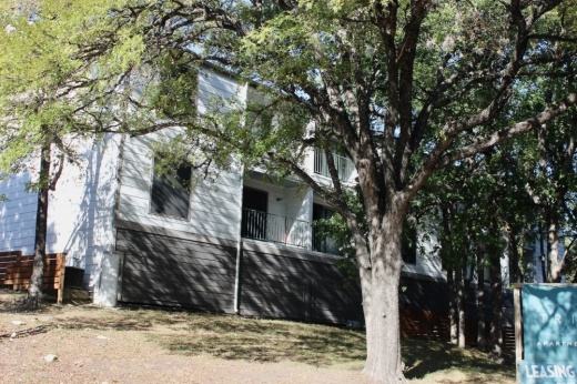 City Council reviewed several code updates related to city renters and landlords in October. (Ben Thompson/Community Impact)