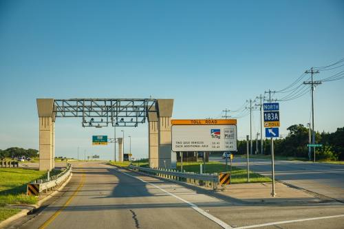 photo of toll road plaza