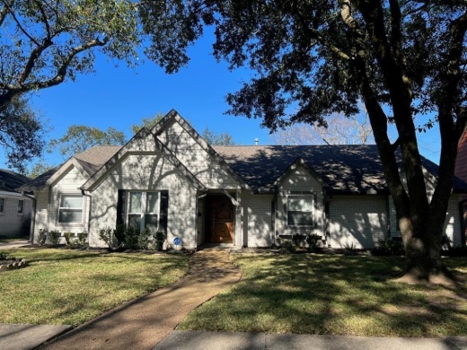 A house located at 5606 Dumfries Drive. (Courtesy HAR)