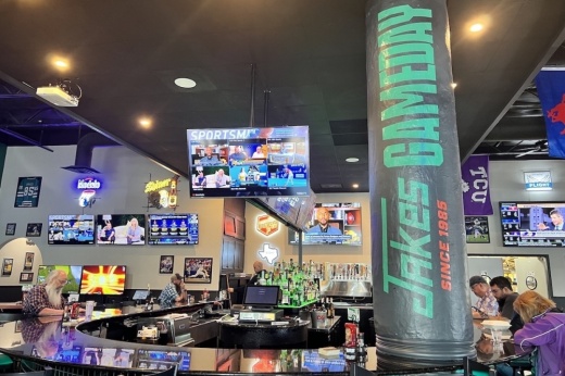 sports bar