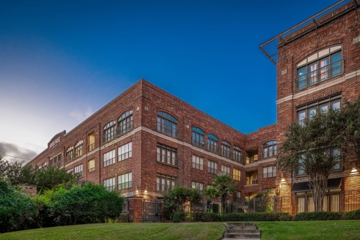 Officials with the real estate firm Midway and the investment manager Arc Capital Partners announced Nov. 9 a joint venture to acquire the 198-unit Sabine Street Lofts with plans to renovate the property and add workforce housing. (Courtesy Midway)