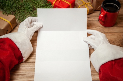 Letters can be sent to Santa at City Hall through Dec. 5. (Courtesy Adobe Stock)