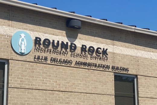The Round Rock ISD board of trustees approved by consent two policies regarding instructional materials and library books during its Nov. 17 meeting. (Brooke Sjoberg/Community Impact)