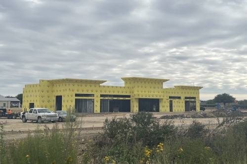 The Amberwood Retail Center in Kyle is expected to be completed in summer 2023. (Zara Flores/Community Impact)