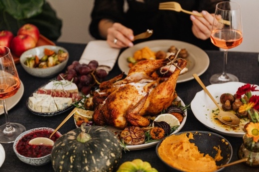 The North Texas Holiday Grease Roundup continues through Jan. 9. (Karolina Grabowska/Pexels)