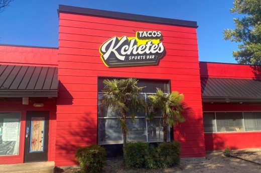 Tacos Kchetes plans to combine street taco cuisine with a sports bar atmosphere when it opens in early 2023. (Jackson King/Community Impact)