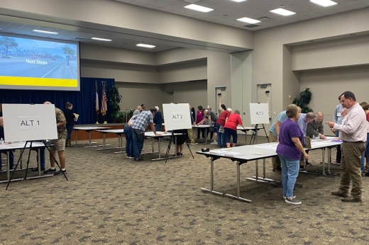 In a public meeting Dec. 6, the city of Tomball presented alternatives to the FM 2920 reconstruction project proposal presented in March. (Lizzy Spangler/Community Impact)
