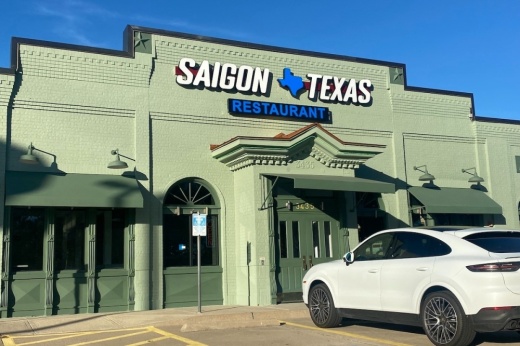 Entrance of Saigon Texas Restaurant