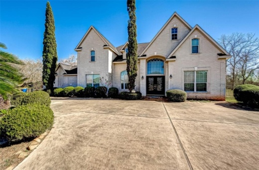 A house located at 8127 Cicada Drive. (Courtesy Houston Association of Realtors)