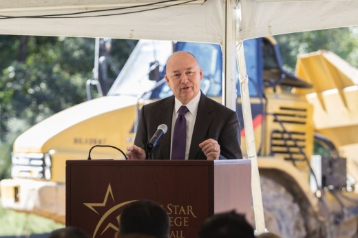 Stephen Head,  the chancellor of the Lone Star College System, will retire Aug. 1. (Courtesy Lone Star College)