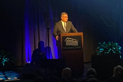 Mayor Paul Voelker gives a State of the City speech behind a podium