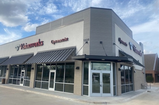 Storefront of Richardson's upcoming Visionworks location at 1225 E. Belt Line Road, Ste. 300