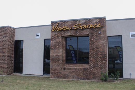 Vision Source offers a wide variety of eye care services. (Amira Van Leeuwen/Community Impact)
