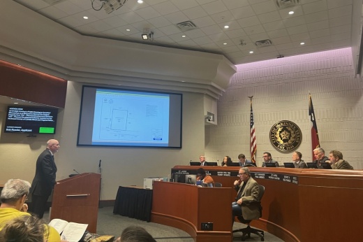 Bob Roeder presenting at a McKinney city council meeting