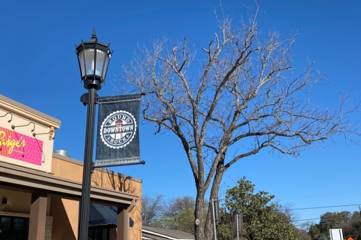 Streetlights owned by electric provider Oncor Electronic Delivery Company LLC will soon come under city ownership and maintenance. (Brooke Sjoberg/Community Impact)
