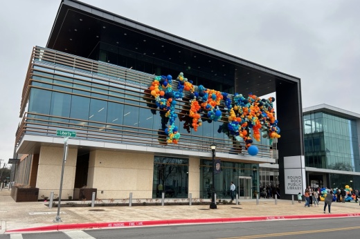 Round Rock Public Library patrons are utilizing its digital services and collections at higher rates than the previous year, per the city. (Brooke Sjoberg/Community Impact)
