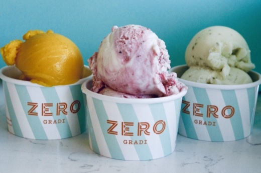 three zero gradi gelato cups