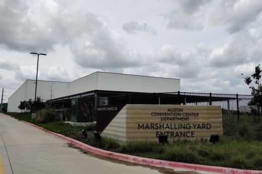 A satellite facility of the Austin Convention Center will temporarily house 300 shelter beds for Austinites experiencing homelessness. (Ben Thompson/Community Impact)