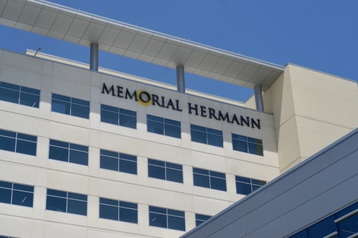 Memorial Hermann The Woodlands Medical Center is located on Pinecroft Drive. (Cassandra Jenkins/Community Impact)