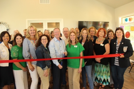 Emerald Cottages held its grand opening ribbon-cutting May 17. (Courtesy New Braunfels Chamber of Commerce)
