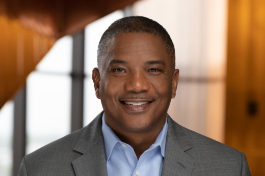 headshot of ken snipes
