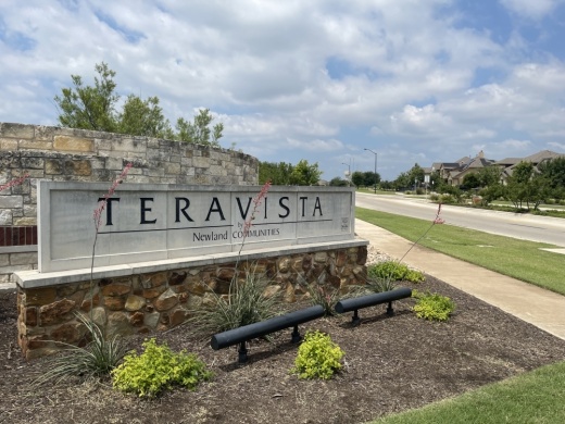 Teravista neighborhood sign