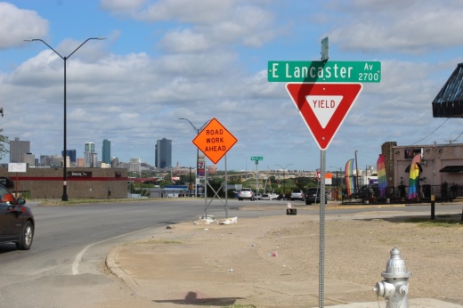 East Lancaster Avenue sign