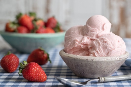 Strawberries and strawberry ice cream