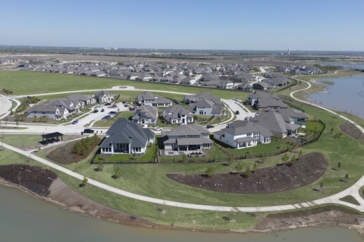18 brand new Model Homes in Prairieland Village.