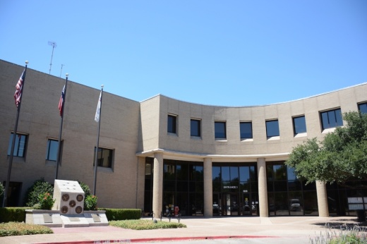 Plano Municipal Center