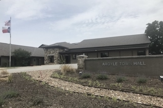 Picture of Argyle's town hall exterior