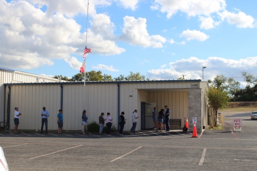 voters lined up to vote