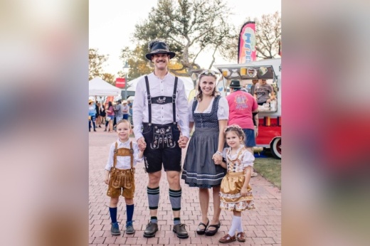 Family in German outfits