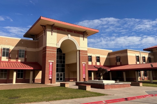 the exterior of tomball high school
