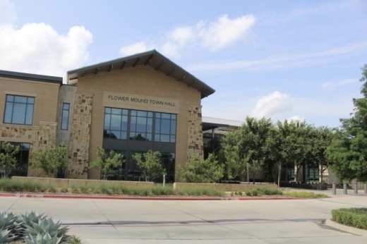 Picture of exterior of Flower Mound Town Hall
