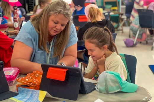 NBISD teacher instructing a student