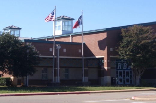 The exterior of a middle school in Leander ISD