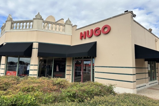 Hugo boss premium outlet online