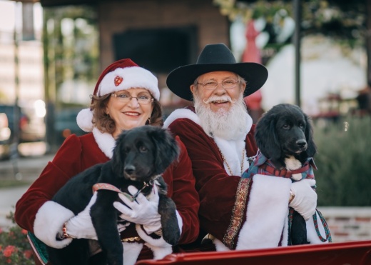 Stop by Kings Harbor in Kingwood from 1-4 p.m. Dec. 10 for an afternoon of holiday festivities and offerings from the local restaurants and businesses in the community. (Courtesy Kings Harbor)