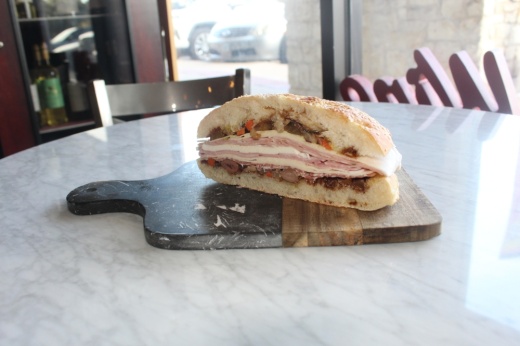 muffuletta sandwich