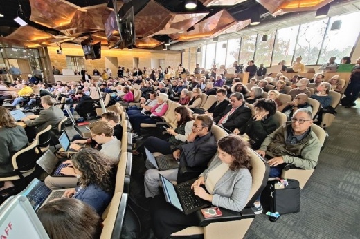 Hundreds of residents and community members shared their thoughts on the HOME Phase 1 plan Dec. 7. (Ben Thompson/Community Impact)