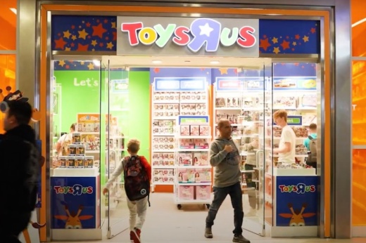new toy store in aiport