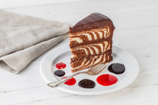 A marbled cake on a dish